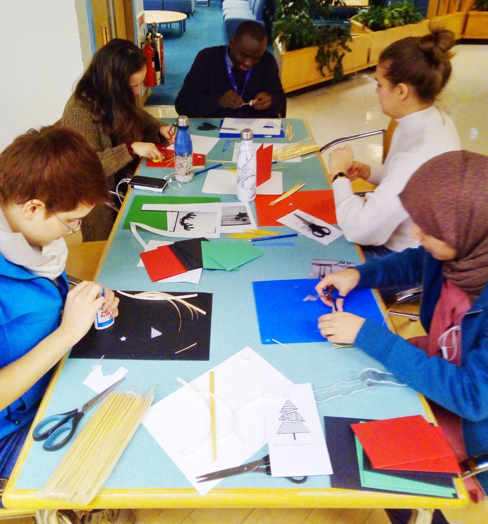 Edinburgh university event fundraising fair craft christmas Fundraising event at the Christmas Craft Fair of the University of Edinburgh – Engage With Science